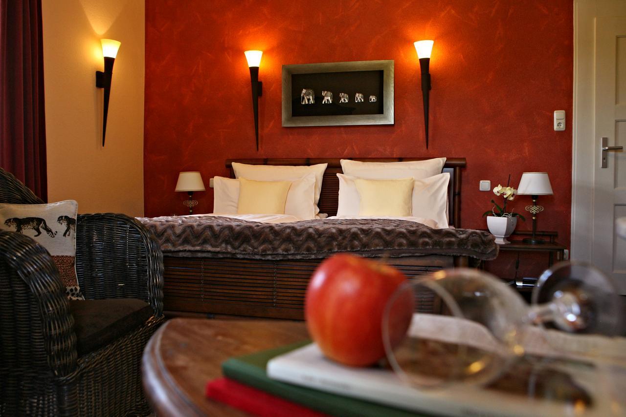 Rhoen Hotel Waldcafe St. Georg Staatsbad Brückenau Eksteriør bilde