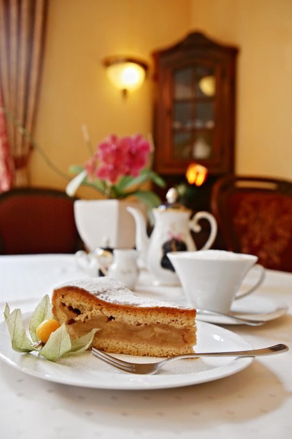 Rhoen Hotel Waldcafe St. Georg Staatsbad Brückenau Eksteriør bilde